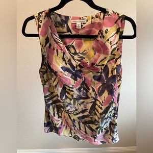 Banana Republic sleeveless blouse size 6P